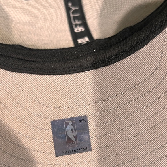 NBA 9Fifty LOS ANGELES LAKERS Black 950 Adjustable Snapback Cap New Era Hat - Picture 5 of 5